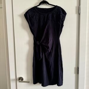 Talbots Sheath Dress Navy Blue Crew Neck Eyelet Tie Waist Short Cap Sleeves Sz L